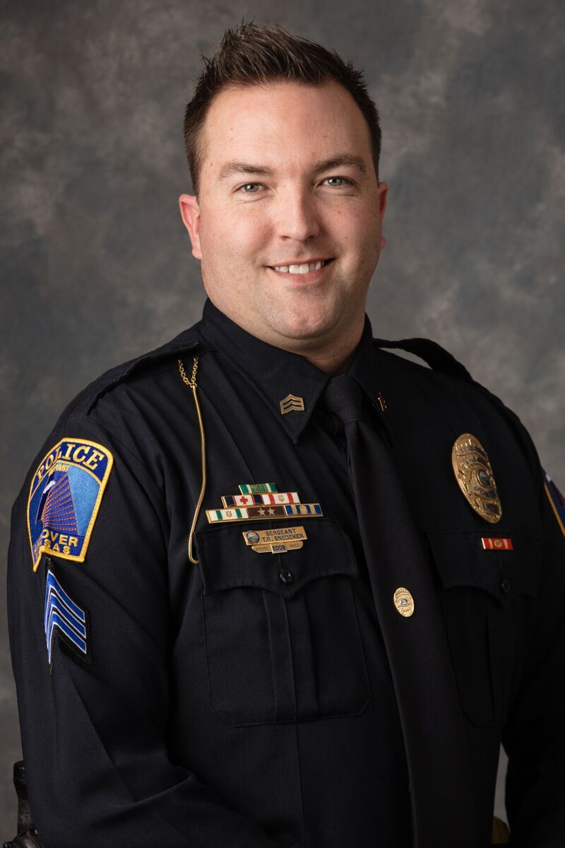 Troy Snedeker headshot